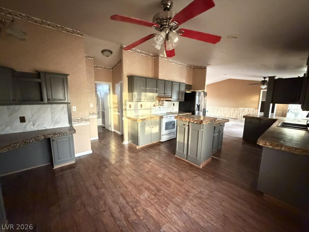 2390 Christie Court Pahrump NV 89060
