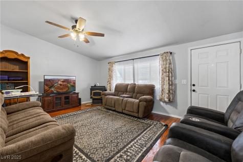 516 White Domes Drive Overton NV 89040