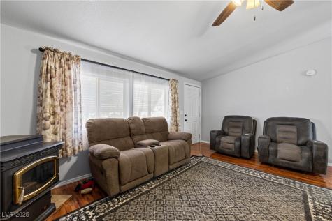 516 White Domes Drive Overton NV 89040