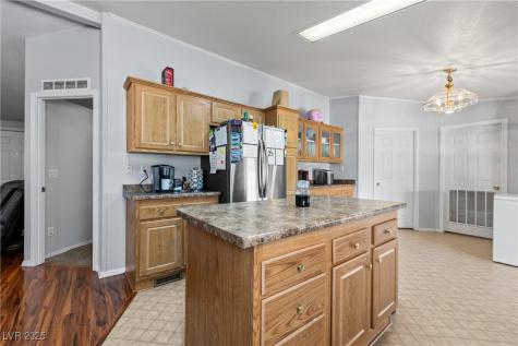 516 White Domes Drive Overton NV 89040