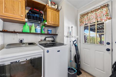 516 White Domes Drive Overton NV 89040