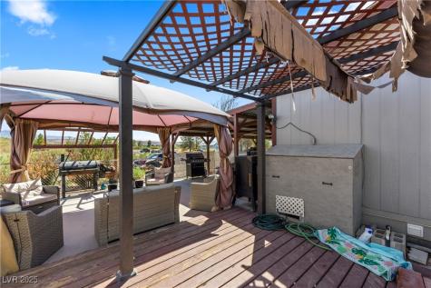 516 White Domes Drive Overton NV 89040