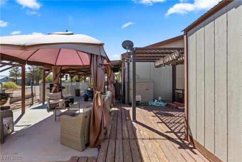 516 White Domes Drive Overton NV 89040