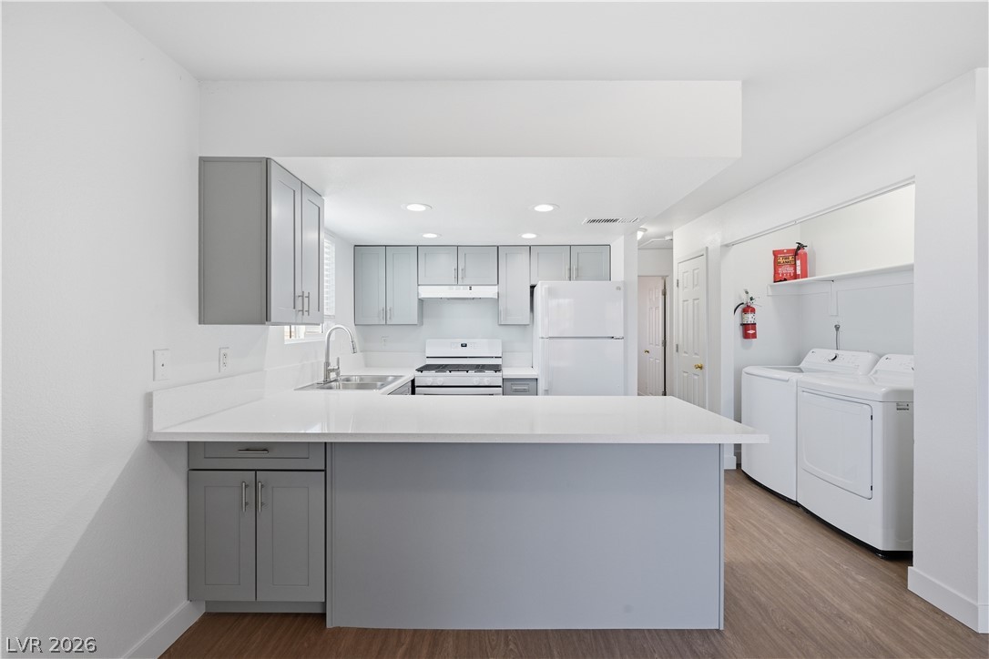 6952 Issac Avenue Las Vegas NV 89156