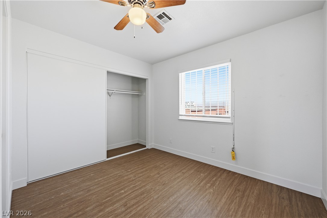 6952 Issac Avenue Las Vegas NV 89156