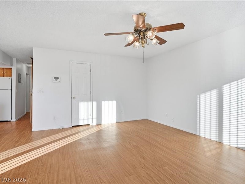 6952 Issac Avenue Las Vegas NV 89156