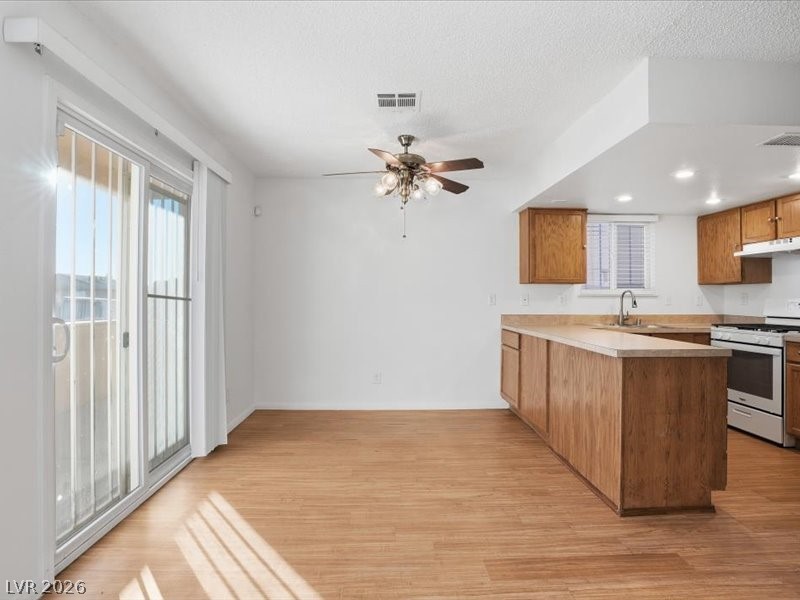 6952 Issac Avenue Las Vegas NV 89156