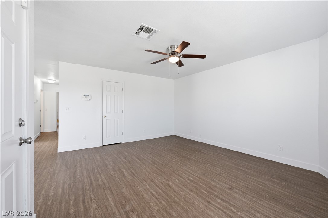 6952 Issac Avenue Las Vegas NV 89156