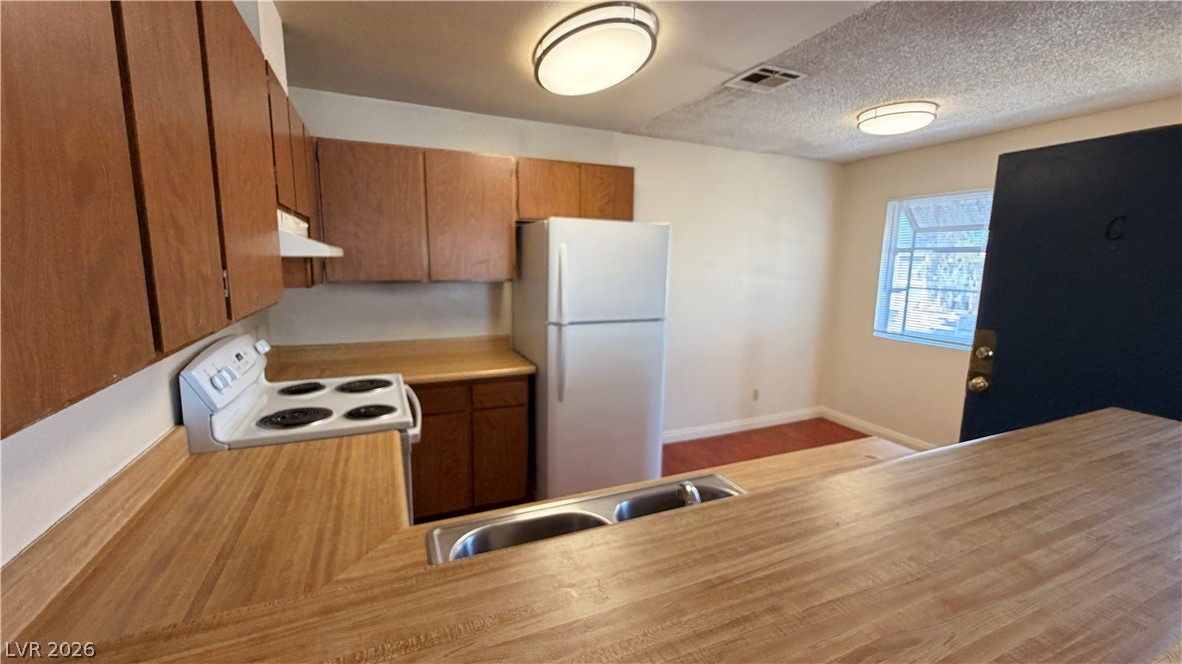 2754 Aarondavid Drive Las Vegas NV 89121