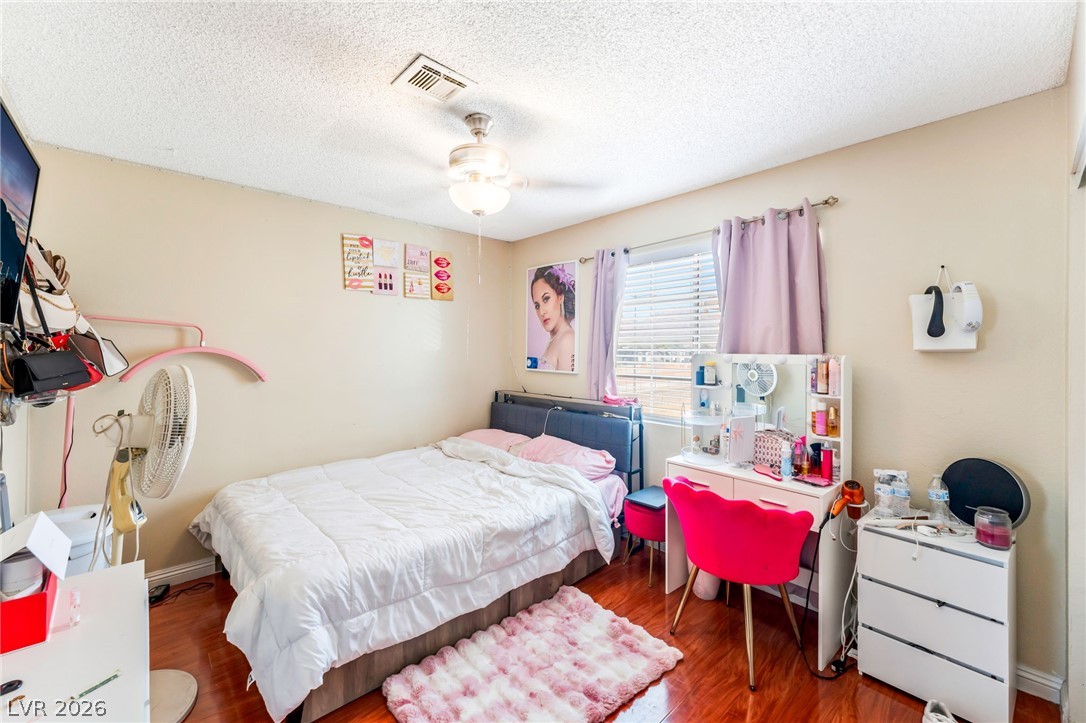 4708 Krissylouise Way Las Vegas NV 89121