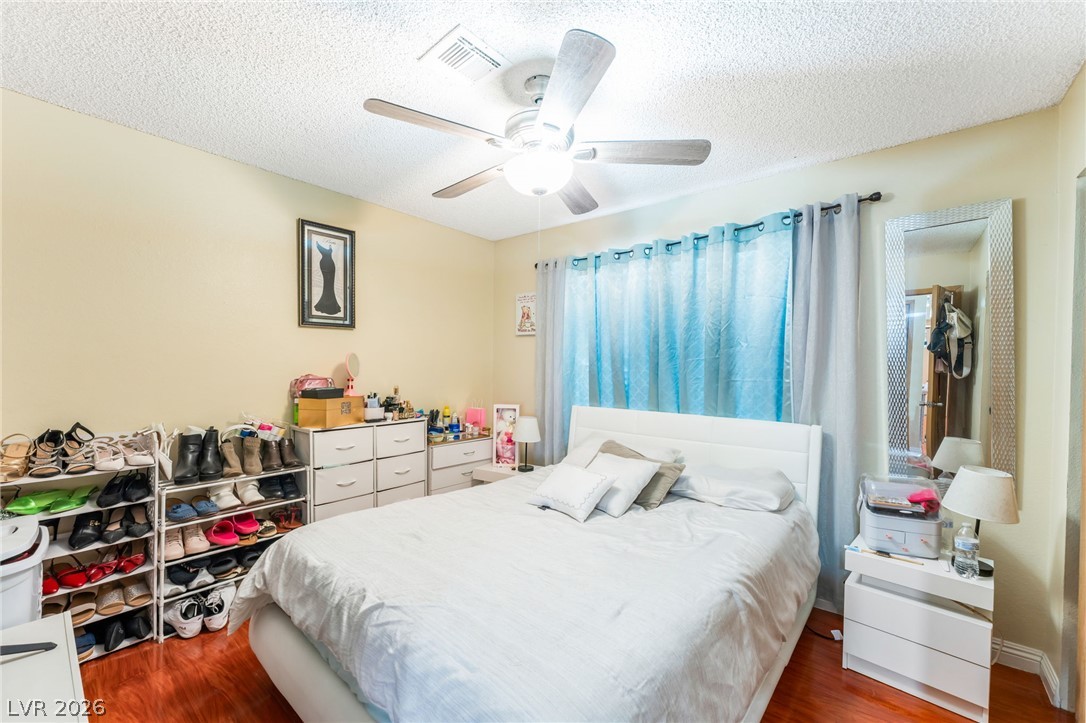 4708 Krissylouise Way Las Vegas NV 89121