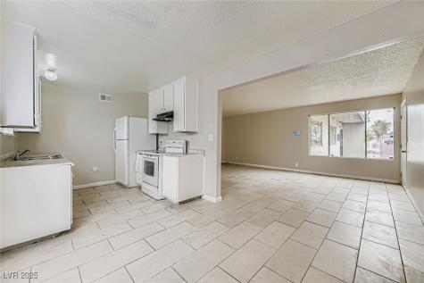 3217 Joann Way Las Vegas NV 89108