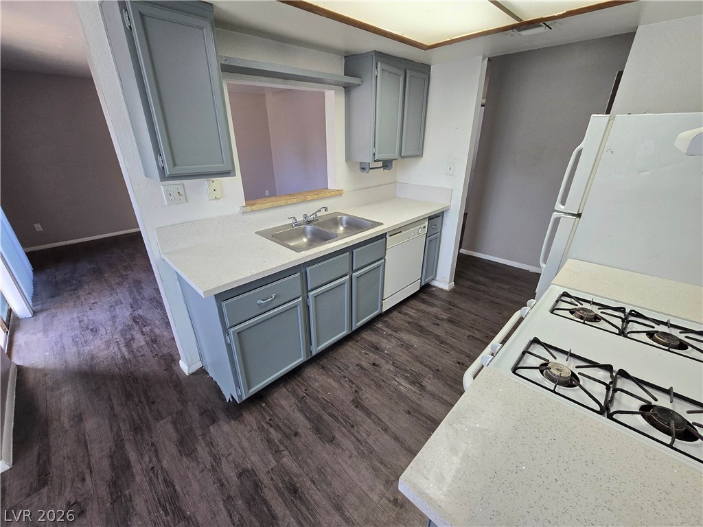 2835 Wheelwright Drive Las Vegas NV 89121