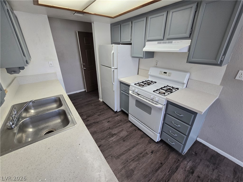 2835 Wheelwright Drive Las Vegas NV 89121