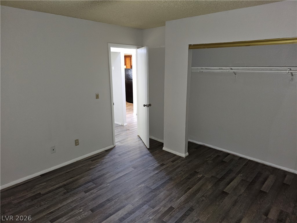 2835 Wheelwright Drive Las Vegas NV 89121