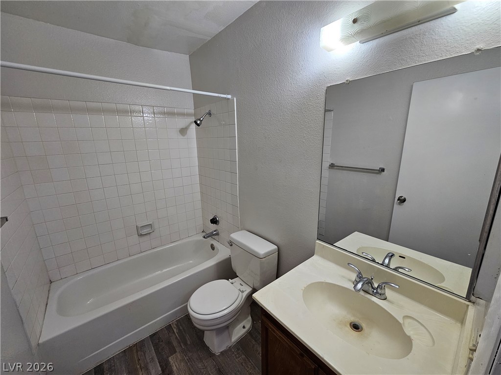 2835 Wheelwright Drive Las Vegas NV 89121