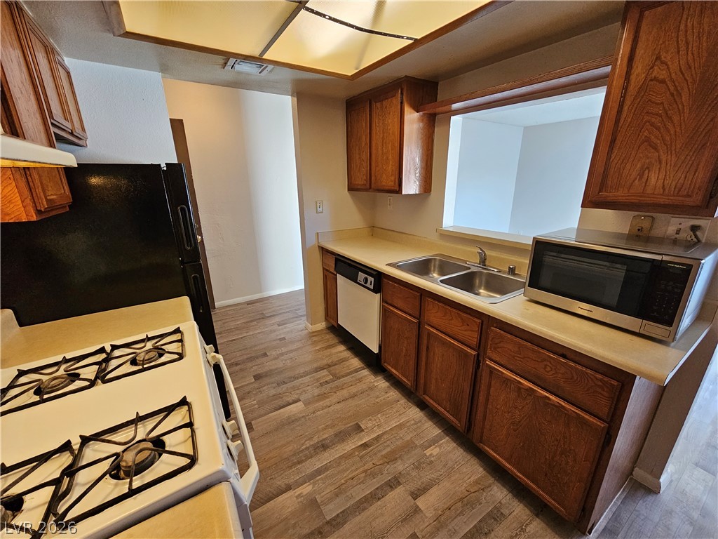 2835 Wheelwright Drive Las Vegas NV 89121