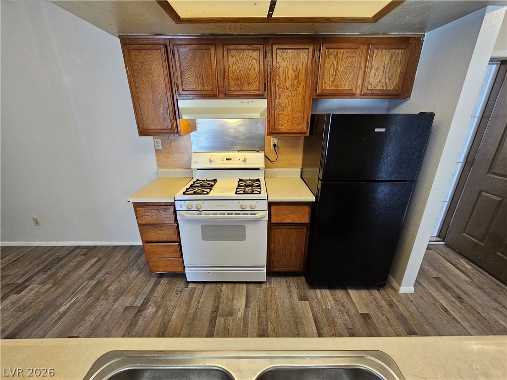 2835 Wheelwright Drive Las Vegas NV 89121