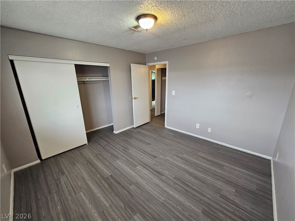 2835 Wheelwright Drive Las Vegas NV 89121
