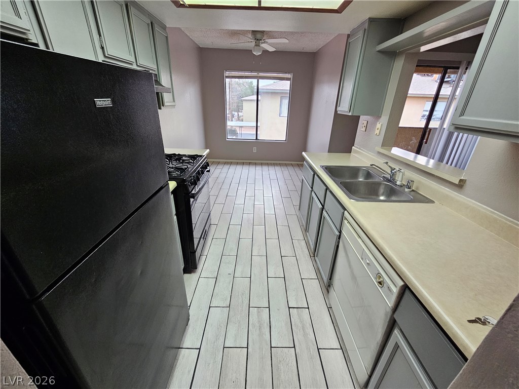 2835 Wheelwright Drive Las Vegas NV 89121