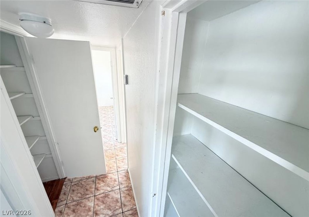 536 North Circle Las Vegas NV 89119