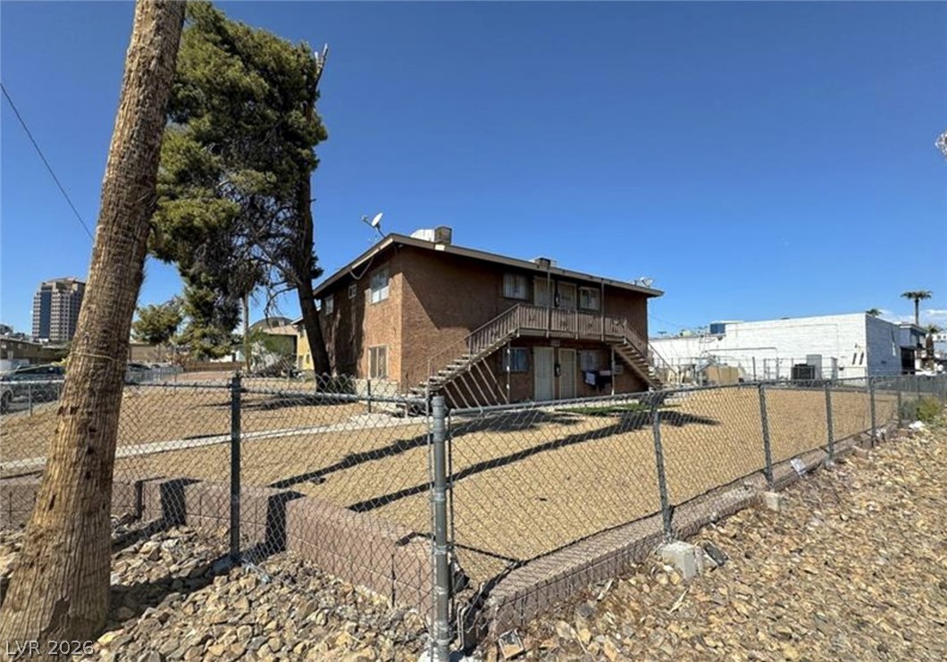 536 North Circle Las Vegas NV 89119