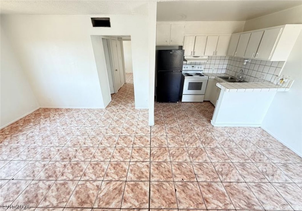 536 North Circle Las Vegas NV 89119