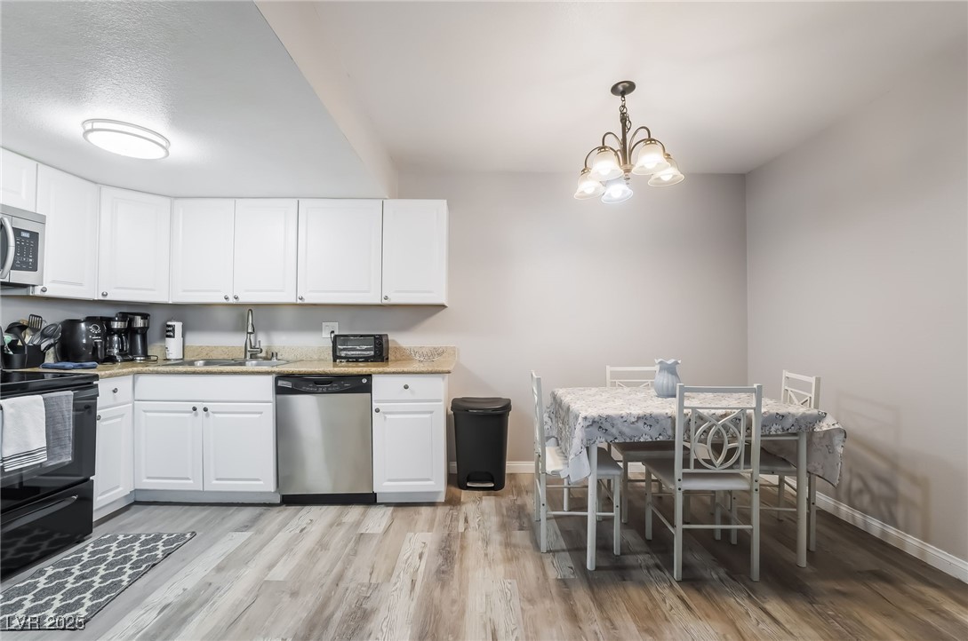 493 Mckellar Circle Las Vegas NV 89119