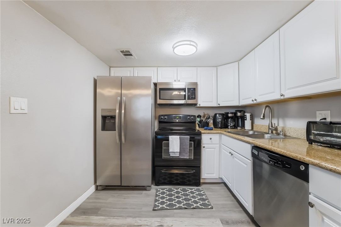 493 Mckellar Circle Las Vegas NV 89119