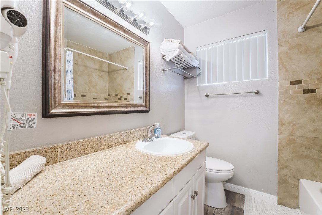 493 Mckellar Circle Las Vegas NV 89119