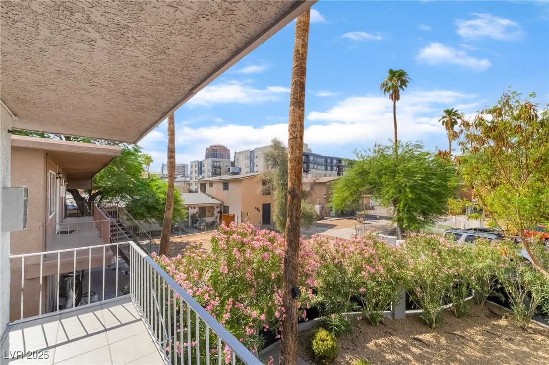 493 Mckellar Circle Las Vegas NV 89119