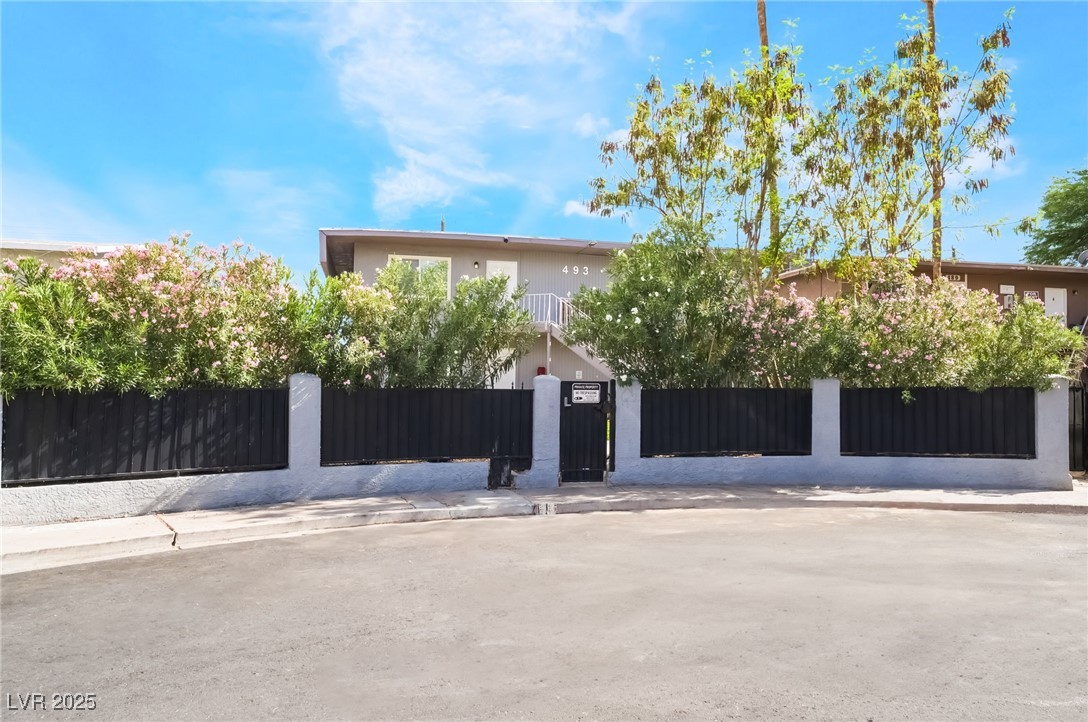 493 Mckellar Circle Las Vegas NV 89119