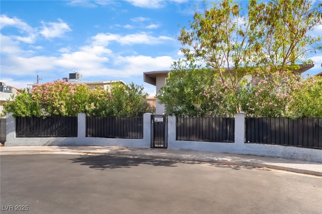 493 Mckellar Circle Las Vegas NV 89119