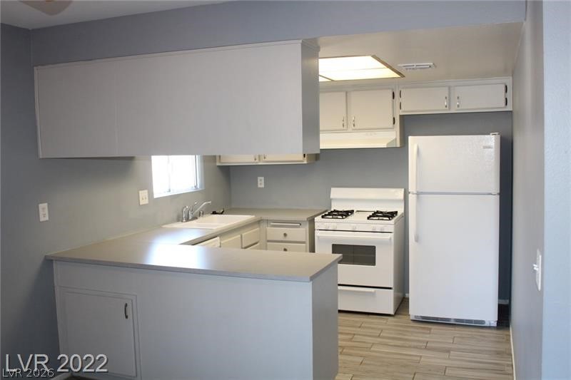 2894 Karen Avenue Las Vegas NV 89121
