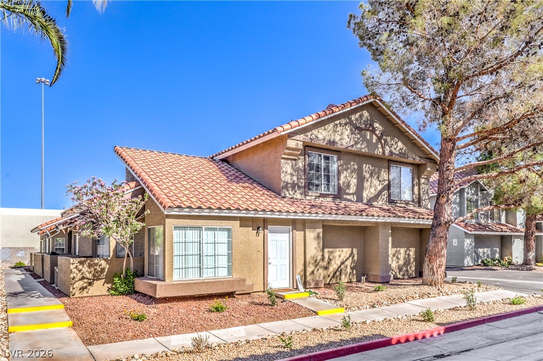 1332 Sunblossom Street Las Vegas NV 89128