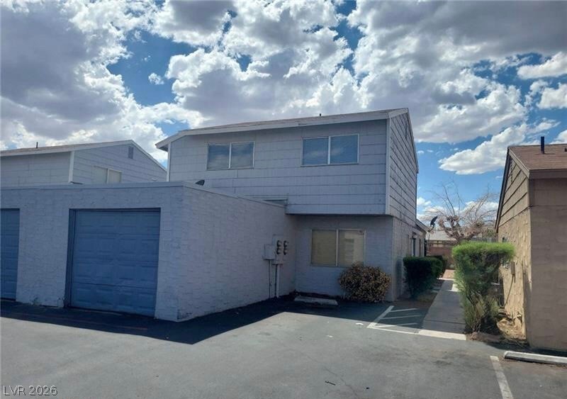 5235 Gray Lane Las Vegas NV 89119