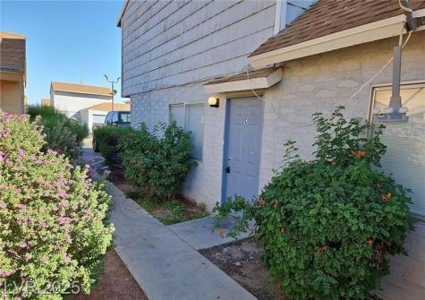 5235 Gray Lane Las Vegas NV 89119
