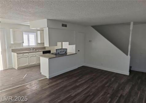 5235 Gray Lane Las Vegas NV 89119