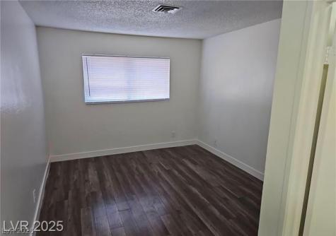 5235 Gray Lane Las Vegas NV 89119