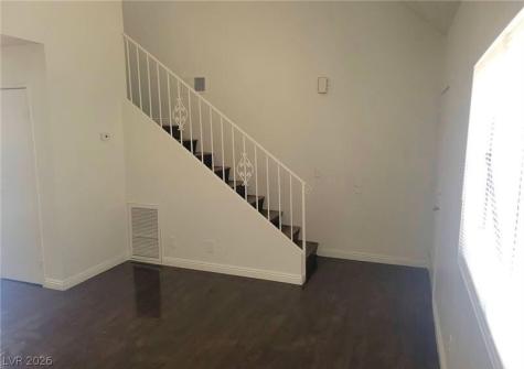 5235 Gray Lane Las Vegas NV 89119