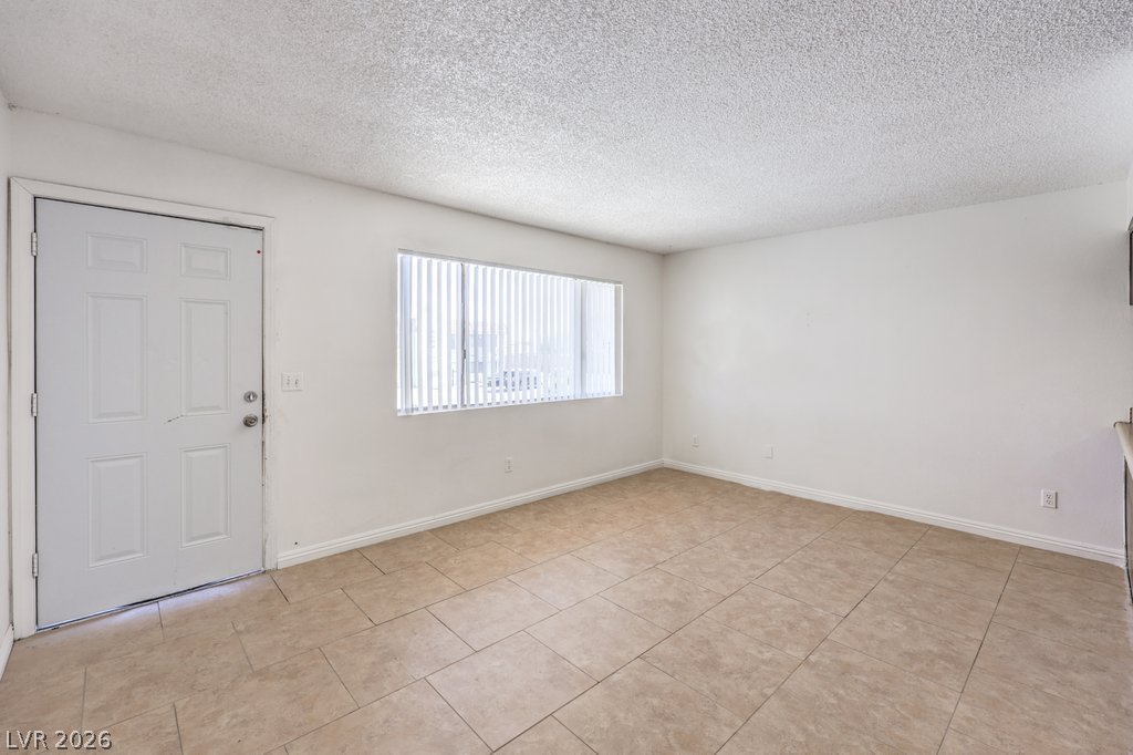 6979 Issac Avenue Las Vegas NV 89156