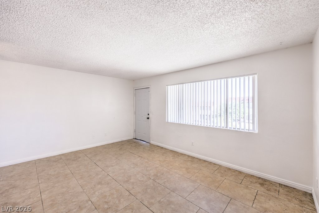 6979 Issac Avenue Las Vegas NV 89156