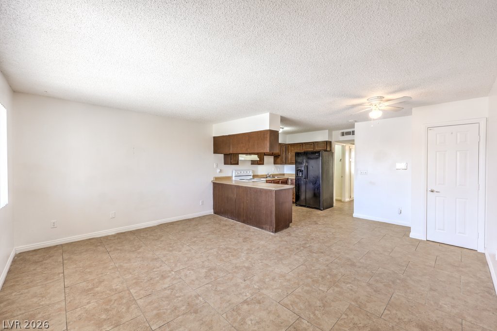 6979 Issac Avenue Las Vegas NV 89156