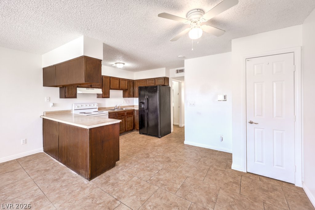 6979 Issac Avenue Las Vegas NV 89156