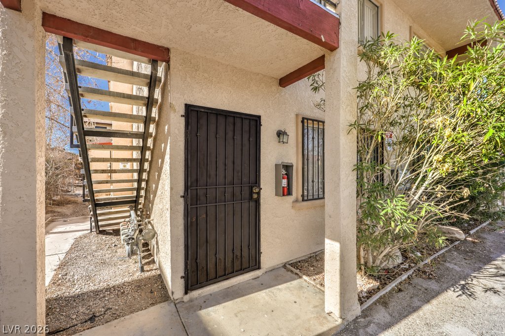6979 Issac Avenue Las Vegas NV 89156