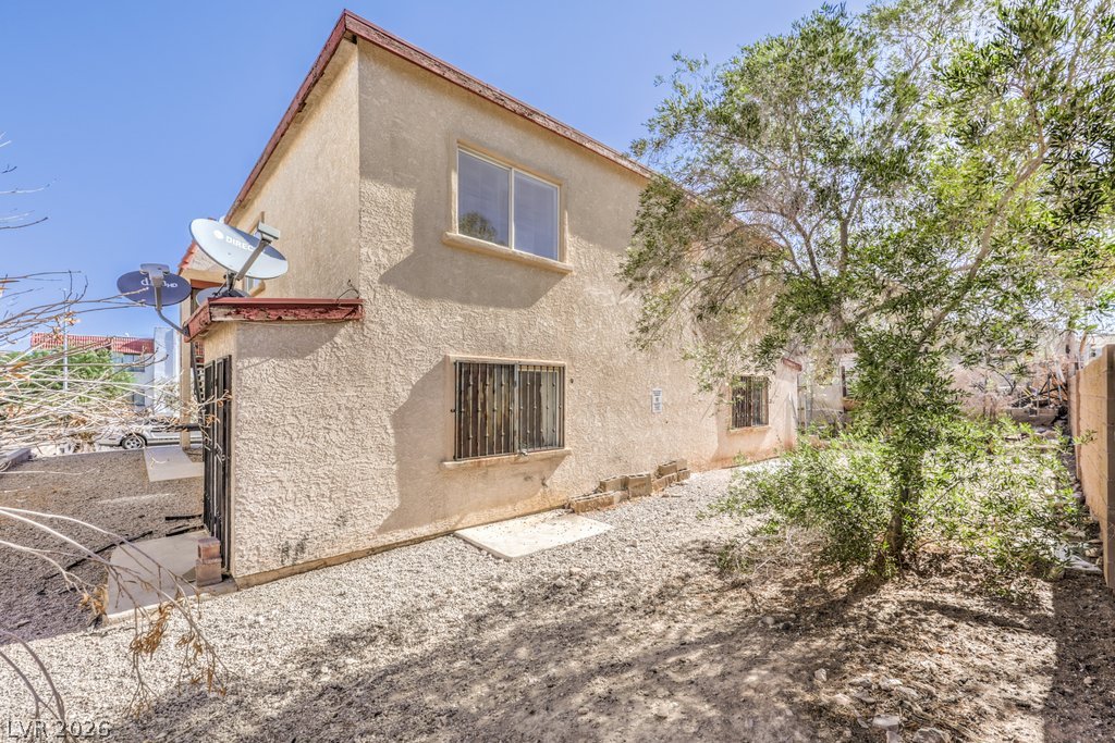 6979 Issac Avenue Las Vegas NV 89156