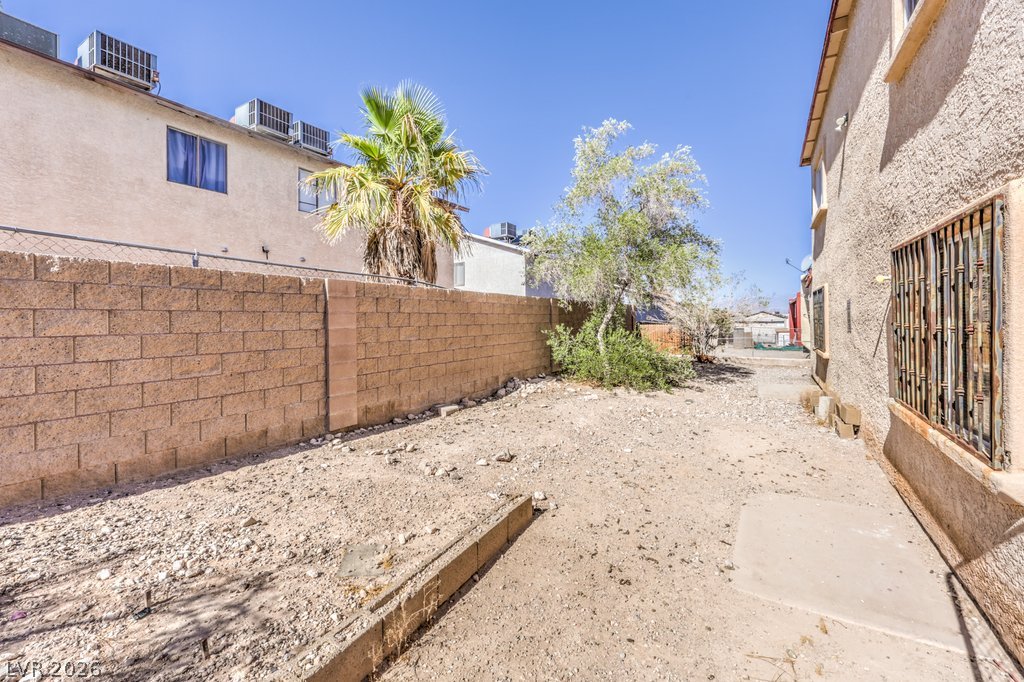 6979 Issac Avenue Las Vegas NV 89156