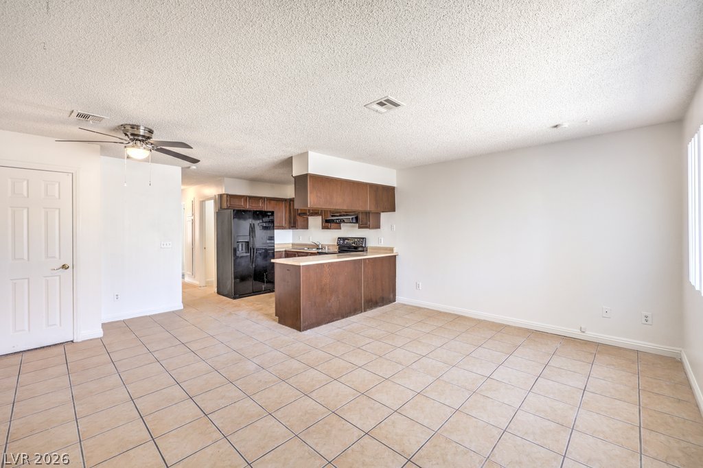 6979 Issac Avenue Las Vegas NV 89156