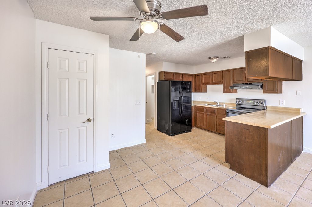 6979 Issac Avenue Las Vegas NV 89156