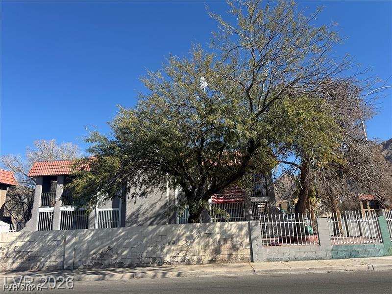 2185 Exeter Drive Las Vegas NV 89156